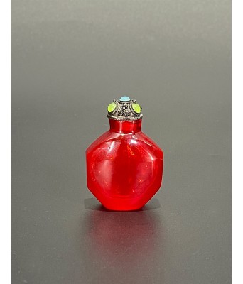 A Ruby Glass Chinese Snuff Bottle Qing Dynasty