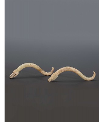 Pair of White Jade Dragon Pendant Warring State Period BC475-221