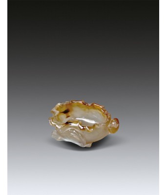 A Chinese Agate Lotus Waterwasher Qing Dynasty 1644-11912