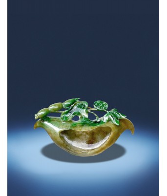 A Chinese Jadeite Lotus Root Waterwasher Qing Dynasty 1644-1912