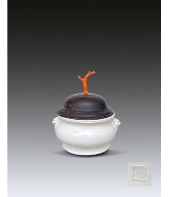 A Chinese Dehua White Glazed Censer Qing Dynasty 1644-1912