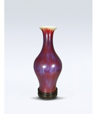 A Chinese Flambe Glazed Vase Qing Dynasty(1636-1912)