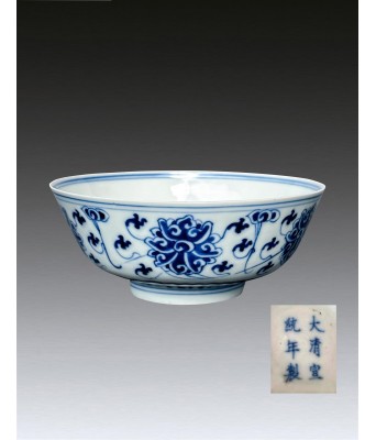 A Chinese Blue and White Flower Bowl 1909-1911