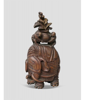 清康熙竹雕太平有象圆雕件 1654-1722