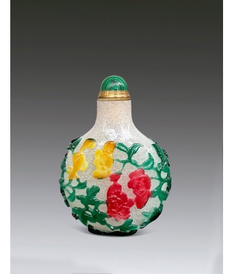 清乾隆六色芝麻地套料鼻烟壶 1736-1796