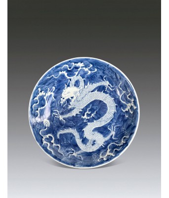 清康熙青花留白龙纹盘 1661-1722
