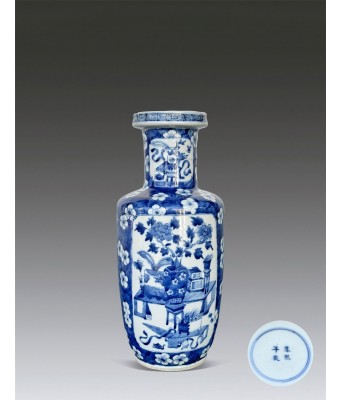 清青花博古开窗棒槌瓶 1644-1912