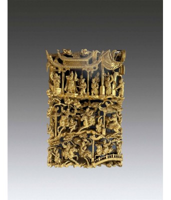 A Wooden Gilt Figure Plaque Qing Dynasty 1644-1912