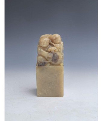 A Chinese Balin Soapstone Figure Seal