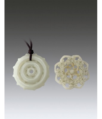 Two Chinese White Jade Pendant Qing Dynasty 1644-1912
