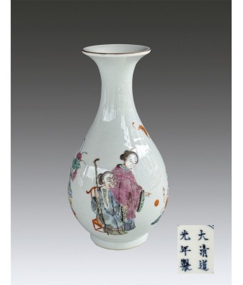 A Chinese Famille Rose Figure Vase Daoguang Mark and Period 1782-1850