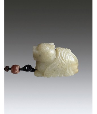 A Chinese Hetian White Jade Beast Qing Dynasty 1644-1912