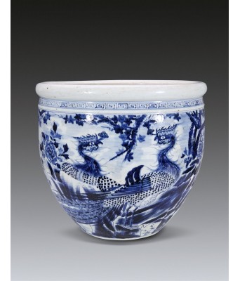 A Chinese Blue and White Bird Flower Cylinder 1644-1912