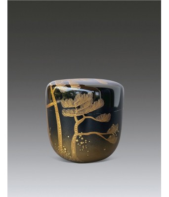 A Japanese kimae Pine Tree Lacquer Teapot