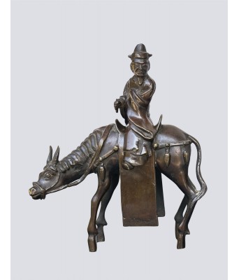 A Chinese Bronze Figure censor Ming Dynasty