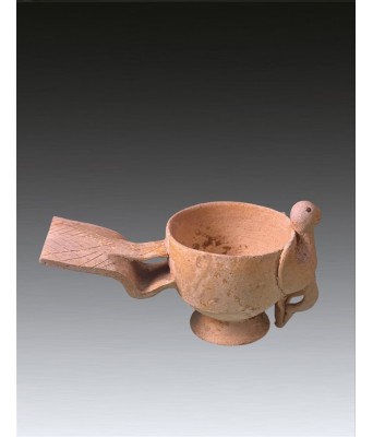 唐代素胎鸟形杯