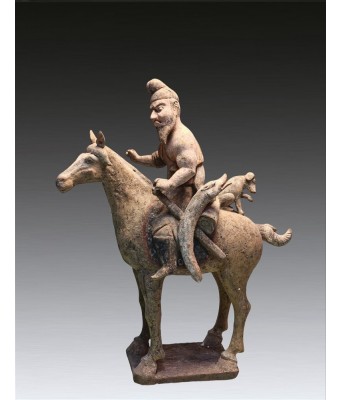 唐代陶俑彩绘狩猎图