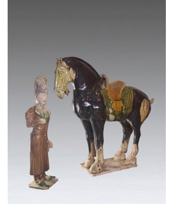 唐代三彩牵马俑