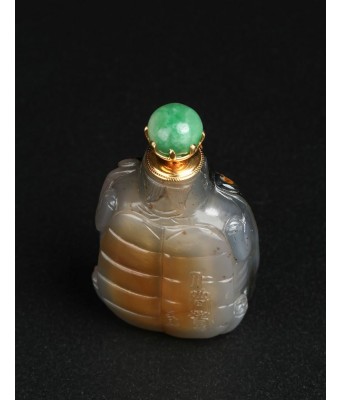 清龙龟玛瑙鼻烟壶文玉款 1644-1912