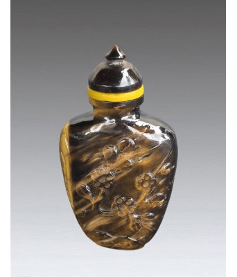 清天然猫眼石鼻烟壶 1644-1912