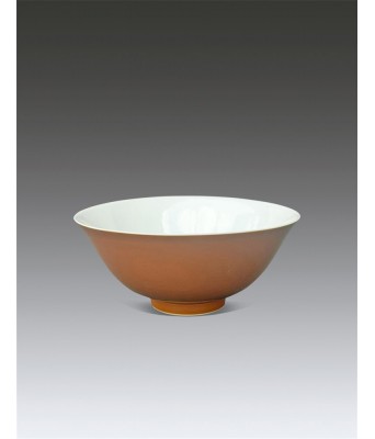 清雍正官窑紫金釉碗 1723-1735