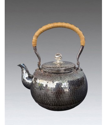 纯银龙夆堂造花纽提梁壶