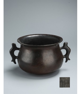 明末清初宣德年制款铜双鱼耳大炉