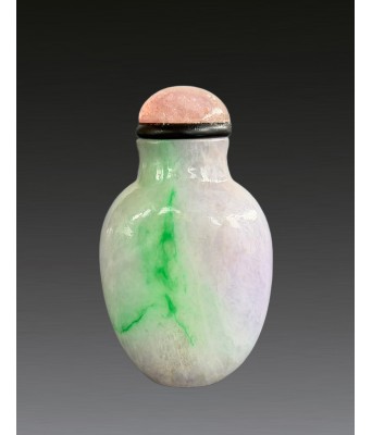 清春带彩翡翠鼻烟壶1644-1912