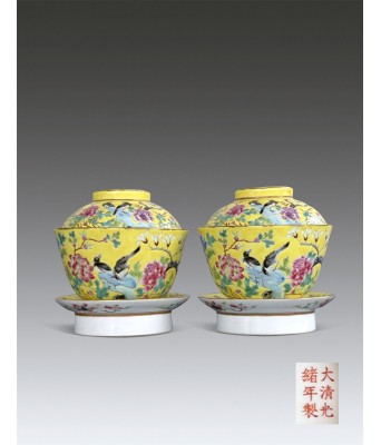 清光绪黄地喜上眉梢盖碗一对1875-1980