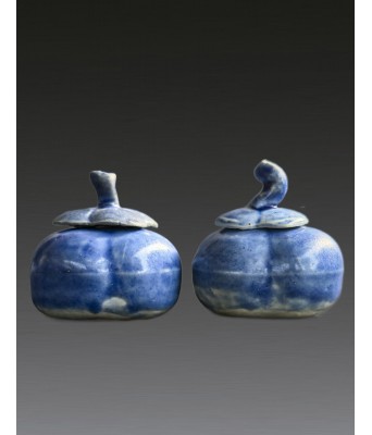 清康熙蓝釉柿子形水洗一组1661–1722