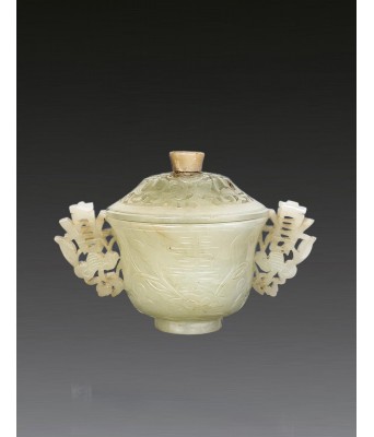 明代和田白玉福寿双耳茶杯 1368-1644